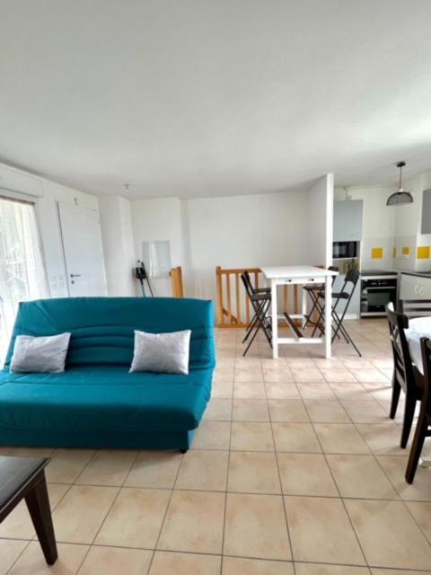 Front De L'ocean Apartment *