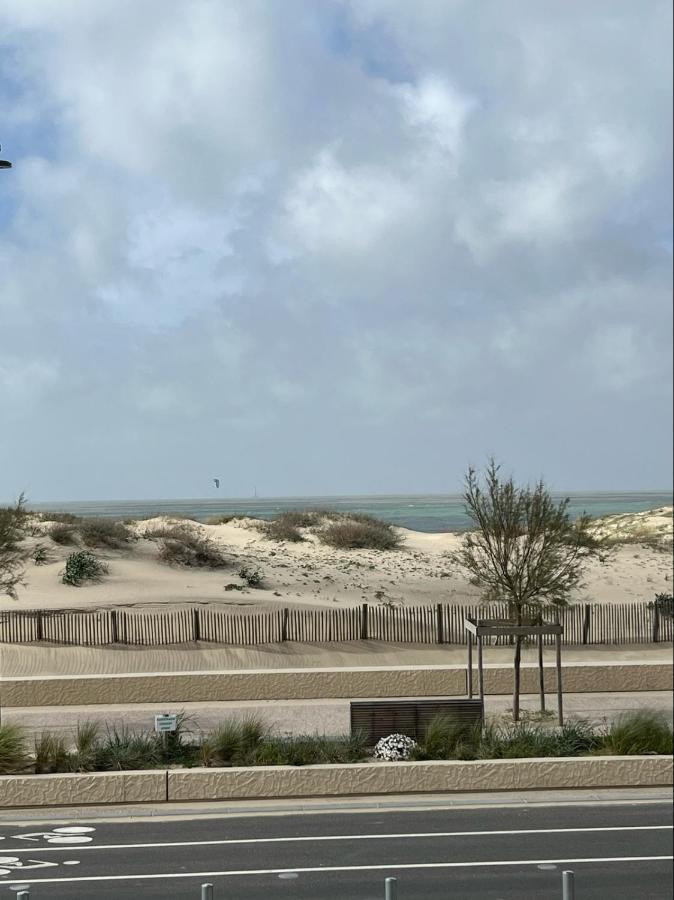 Front De L'ocean * Soulac-sur-Mer